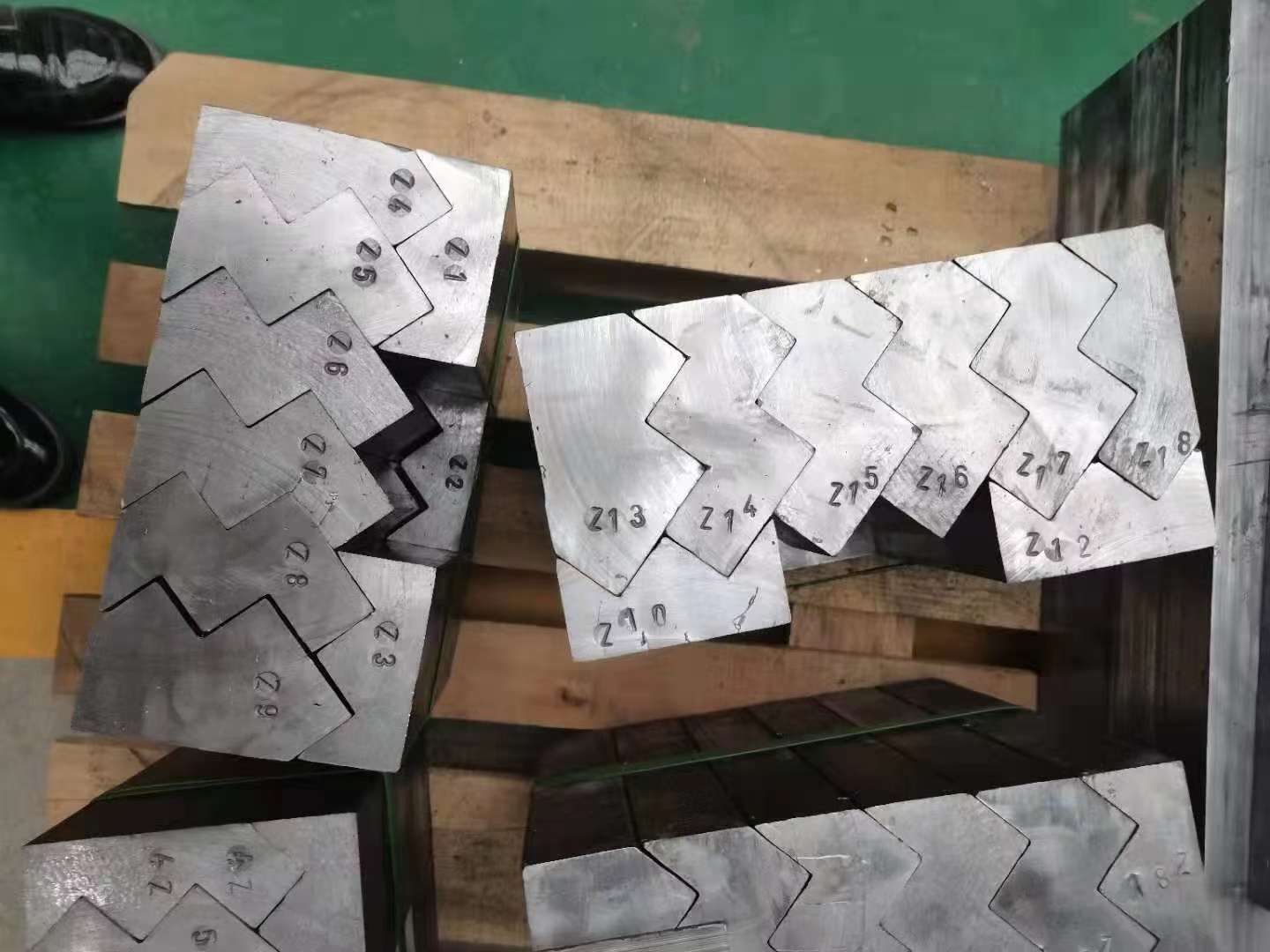 静安工业配重铅块